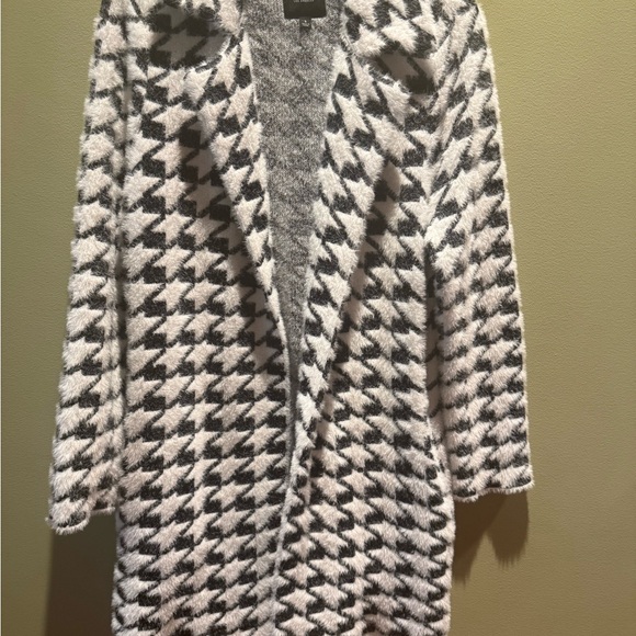 Liverpool Jackets & Blazers - Stylish Black and White Liverpool Women's Coat